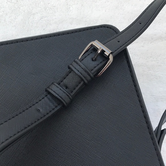 🌸Minnie Mouse crossbody purse🌸 - Picture 5 of 6